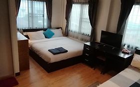 The Cube Sathorn Boutique Hotel เดอะ คิวบ์ สาทร บูติค โฮเทล Near BTS Surasak